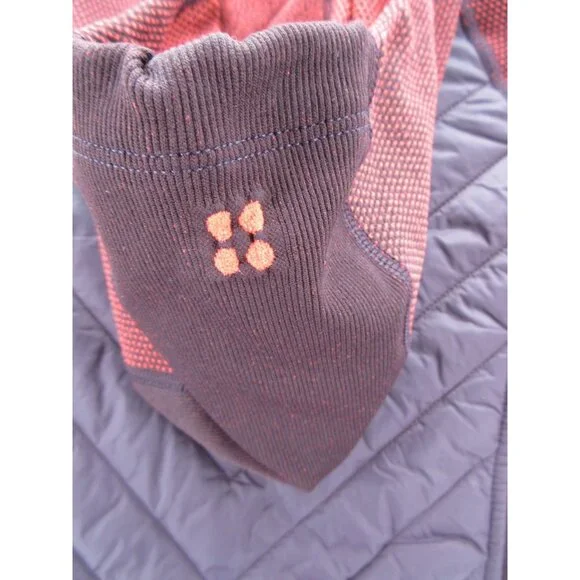 Sweaty Betty Jacket Medium PrimaLoft Quilted Seamless Running Hoodie - Picture 8 of 12